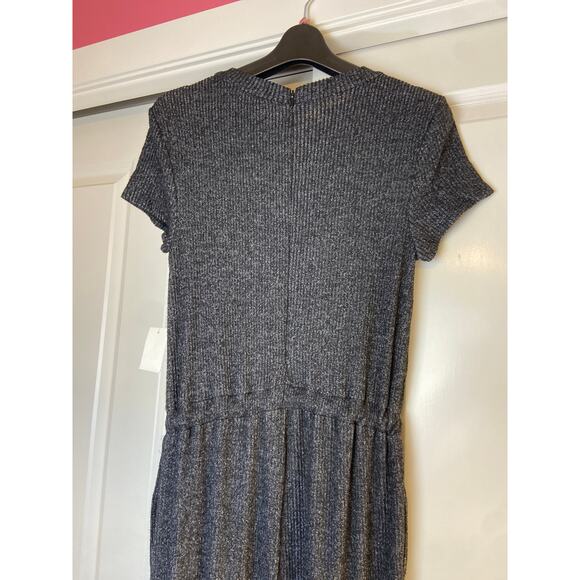 Bar 111 jumpsuit - Picture 4 of 12